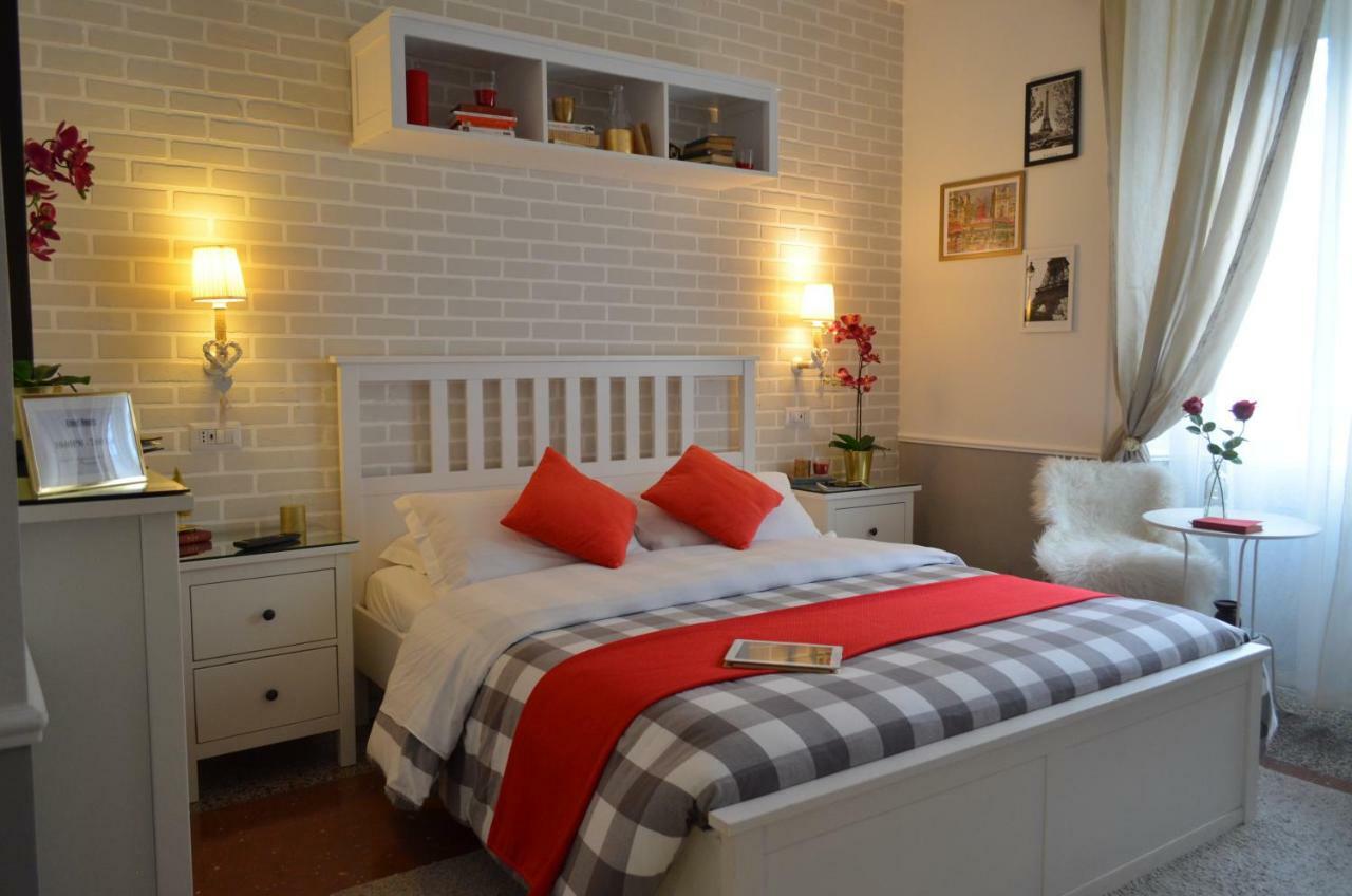 Moonlight Inn Guesthouse Roma Esterno foto